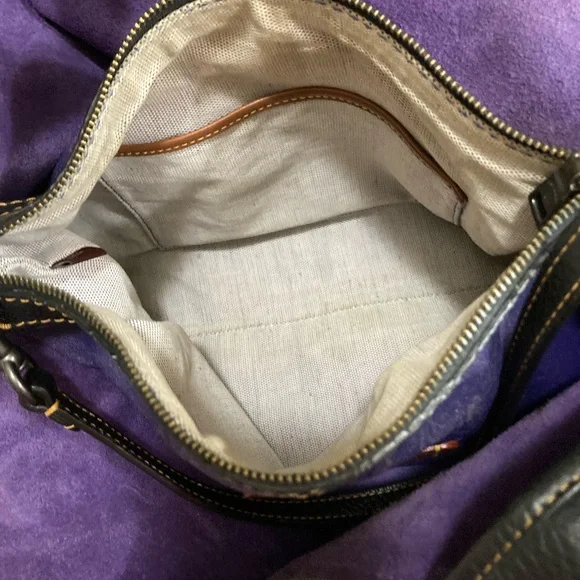 Coach Bandit Hobo with Tea Roses - Picture 6 of 13